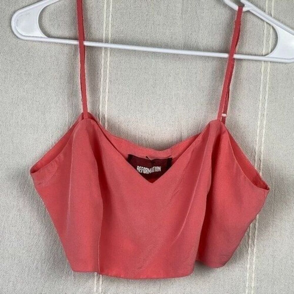 Reformation salmon satin crop Top‎ Tank Size Large